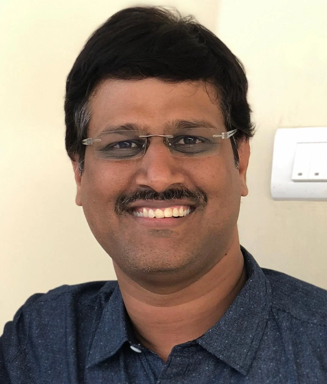 Dr. R. Balaji Rajendren - Consultant Hygienist at Sri Amutha Dental Care